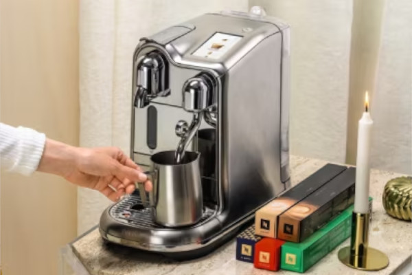 Ekspres Nespresso Creatista Pro by Sage SNE900BSS